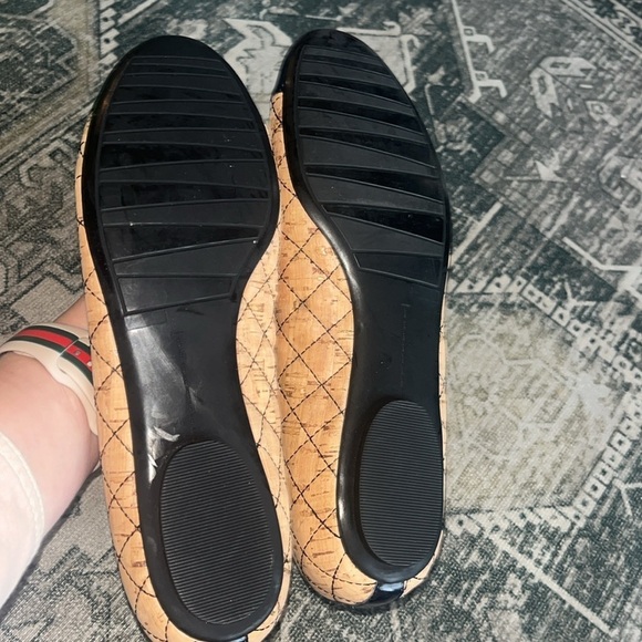 Chico’s Women's Sable Natural Cork and Black Flats size 9 - Picture 5 of 8